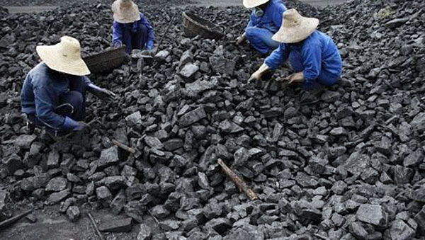 Le charbon représentera encore plus de 40 % du mix énergétique primaire de la Chine en 2040. 