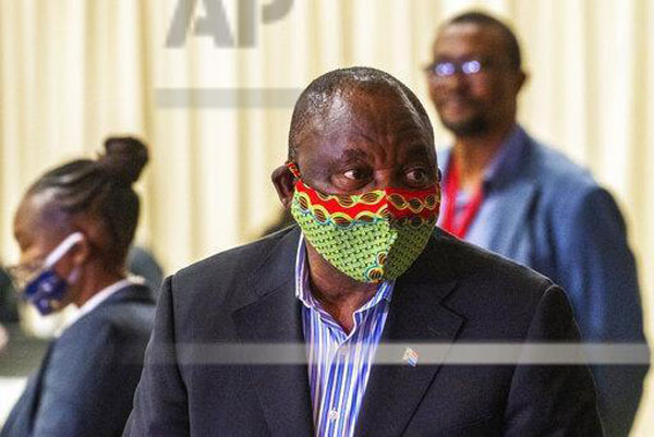 South African President Cyril Ramaphosa arrives at NASREC Expo Centre where  facilities are in place to treat COVID-19 patients, in Johannesburg, South Africa, April 24, 2020. /AP