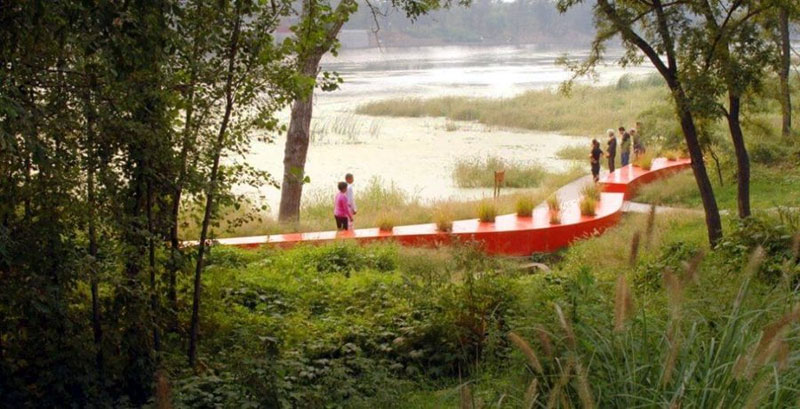 Red Ribbon park (2007 – Quinhuanggda – Chine) 